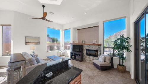 North Scottsdale House | Experience Casa Soleil: Family-Friendly with Pool & Breakfast