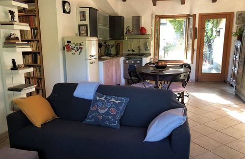 Asti Cottage | Discover Casa Sonny: Cottage in Enchanting Garden Near Asti