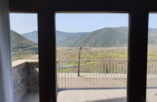 Gavin House | Experience Casa Sonxu: The Pyrenees at Your Doorstep