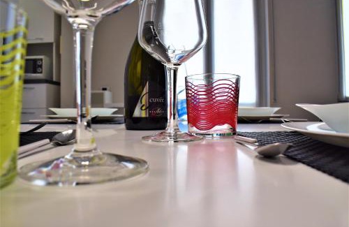 Omegna Apartment | Highly Rated Casa Sophia: Family-Friendly Retreat Awaits
