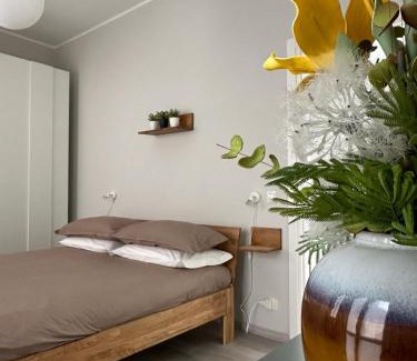 Omegna Apartment | Highly Rated Casa Sophia: Family-Friendly Retreat Awaits