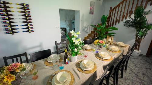 Alcala del Jucar House | Relaxing Getaway at Casa Rural El Jacuzzi with Hot Tub