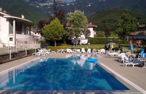 Cavedine House | Discover Casa St Uldarico: Oceanfront Bliss Awaits You