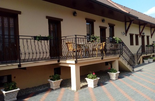 Brasov House | Family-Friendly Casa Stanciu: Guest Rated 10/10 Experience