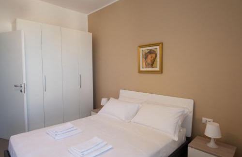 Donnalucata House | Cozy Casa Stella: Family-Friendly 4-Star Retreat