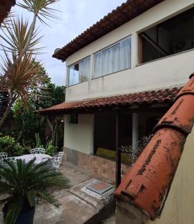 Jardim Esperanca Apartment | Family-Friendly Casa Suite in Cabo Frio Awaits You
