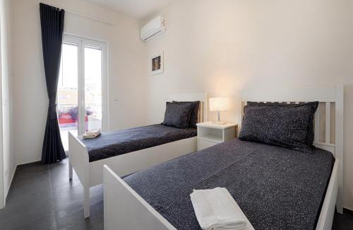 Marina di Ragusa Apartment | Beachfront Bliss at Casa Suli - 4-Star Gem with Ocean Views