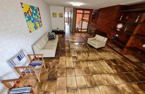 Guarapari House | Ideal Casa near Areia Preta Beach: Oceanfront & Family-Friendly