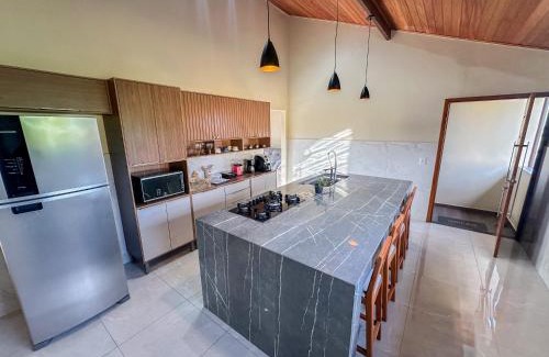 Rasa House | Top-Rated Casa Pedro Tavares: Pet & Child-Friendly Stay