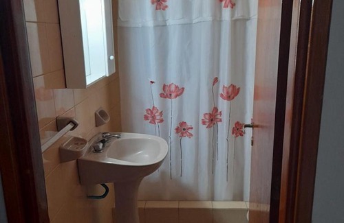 Las Colinas de Peralta Ramos House | Pet-Friendly Casa sur FARO with Oceanfront Views