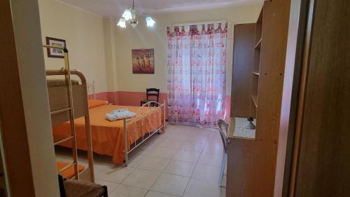 Sibari Apartment | Convenient Stay at Casa Sibarys, Steps from the Station