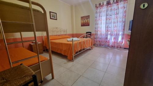 Sibari Apartment | Convenient Stay at Casa Sibarys, Steps from the Station