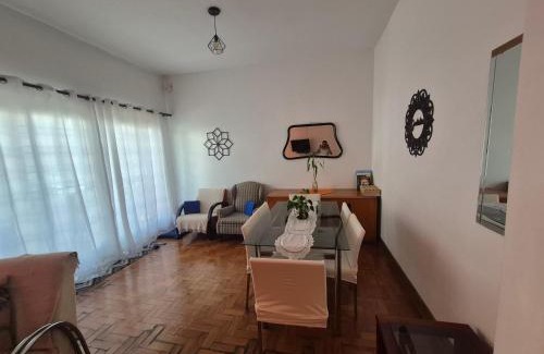 Sao Paulo House | Stylish Casa Térrea: Pet Friendly & Spa Near SP Expo