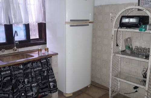 Peruibe House | Pet-Friendly Casa Térrea: Family Getaway Awaits You