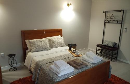 Mogadouro House | Family-Friendly Retreat at Casa Tí Carminda - Rated 8.8/10