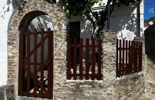 Alajar House | Family-Friendly Casa Tía Isidra - Top-Rated Retreat