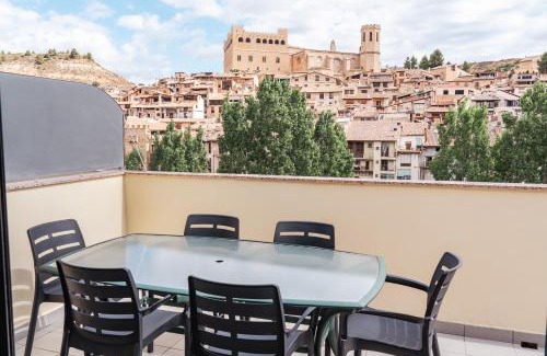 Valderrobres Apartment | Child-Friendly Retreat: Casa Tío Pepe Valderrobres, 9.8 Rated