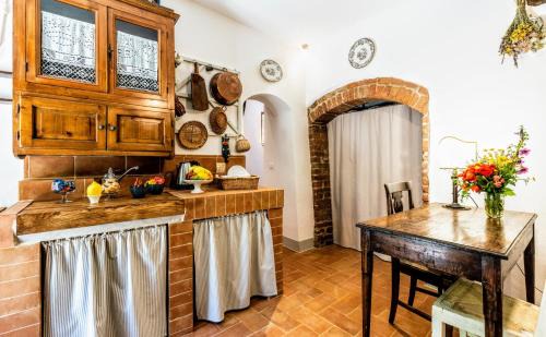 Monticchiello House | Casa Tòrta: Pet-Friendly Retreat with a 9.7 Review Score