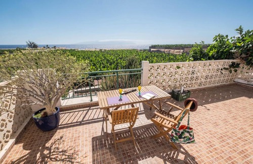 Alcala House | Discover Casa Tabaiba - Villa Perenquén: Family & Pet Friendly