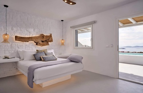 Mykonos Hotel | Eco-Friendly Casa Tagoo Mykonos with Pool & Breakfast