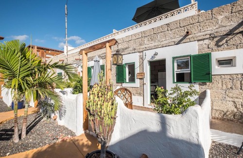 Alcala House | Pet-Friendly Escape at Casa Tajinaste - Villa Perenquén