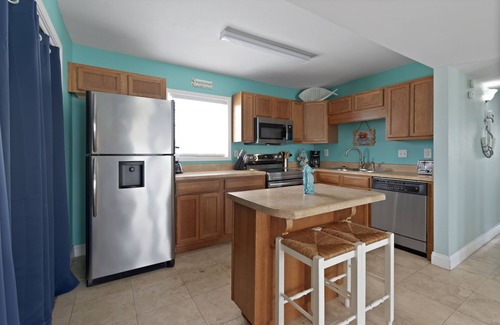 Navarre Beach House | Beachfront Getaway: Pet-Friendly Casa Tango with Ocean Views