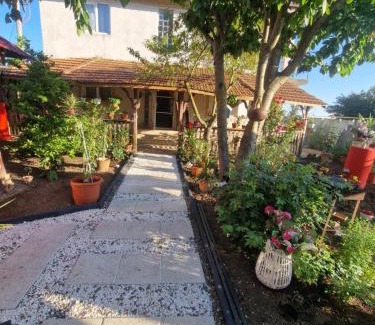 Vama Veche House | Family-Friendly Retreat at Casa Tanya – Rated 8.5/10