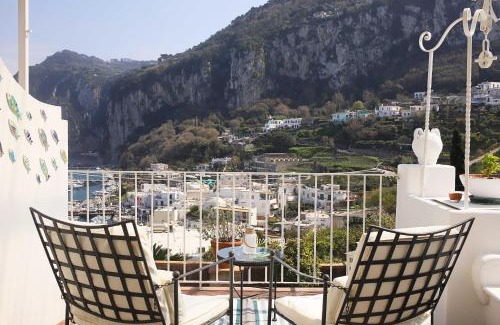 Marina Grande Apartment | Discover Casa Tarantino Capri: Top-Rated Apartments & Dining
