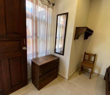 Del Cerrillo House | Discover Casa Tequio: Spa Retreat with Hot Tub & Kitchen