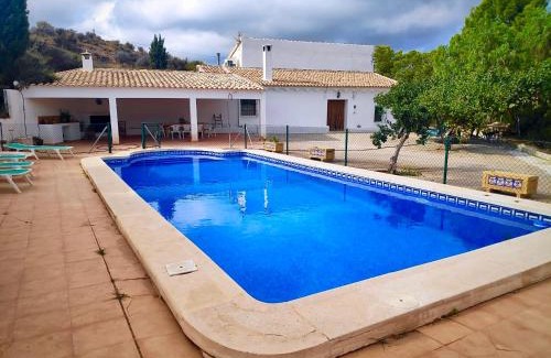 Taberno House | Discover Casa Teatro RAÍCES: Oceanfront & Pet Friendly Escape