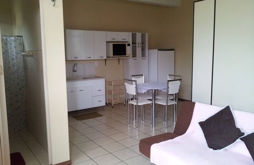 Morro das Pedras Hotel | Budget-Friendly Casa Temporada with Family Amenities
