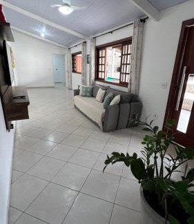 Pereque-Mirim House | Pet-Friendly Retreat at Casa Temporada – 4-Star Comfort