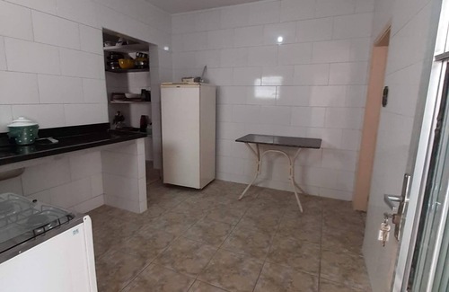 Vilamar House | Explore Casa Temporada Vila Caiçara with a Full Kitchen