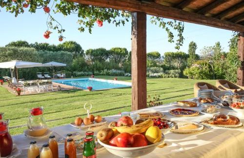 Misano Monte Bed & Breakfast | Highly Rated Casa Tentoni - Guest House with Pool & Breakfast