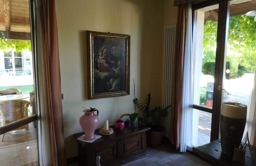 Misano Monte Bed & Breakfast | Family-Friendly Getaway at Casa Tentoni with Pool & Breakfast