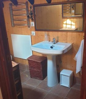 Avila House | CASA TEO: Guest Rated 8.5, Pet and Child Friendly Stay