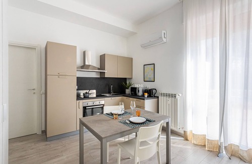 Pavia Apartment | Relaxing Retreat at Casa Teodolinda with Spa & Breakfast