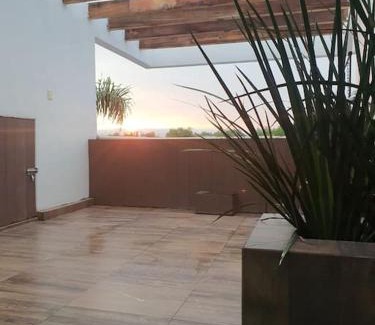 Tequesquitengo House | Discover Casa Teques 6: Family-Friendly & Pet Welcoming