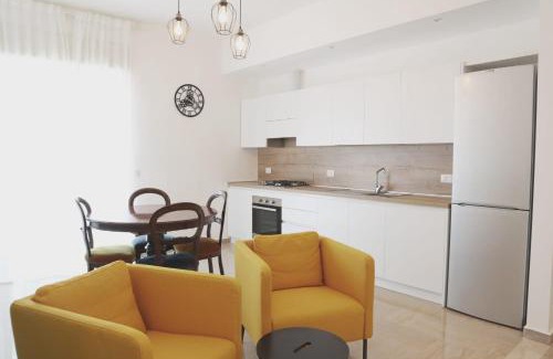 Castellaneta Apartment | Casa Teresa: Pet-Friendly Paradise with Oceanfront Views