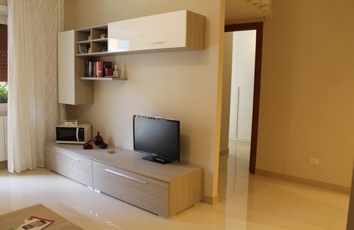Quartiere XI Portuense Apartment | Top-Rated Casa Tevere Apartment in Rome's Trastevere Area