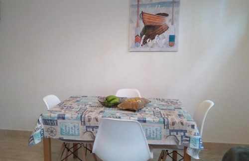 Las Palmas de Gran Canaria Apartment | Pet-Friendly Casa Tinko: Guest Rated 10/10 Experience
