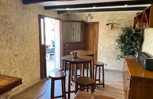 Sotillo de las Palomas House | Inviting Casa Tijeras I: Pet-Friendly with Spa & Breakfast