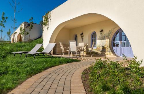 Bucov House | Indulge at Casa Timiș - Wellness & Spa Resort with Ocean View