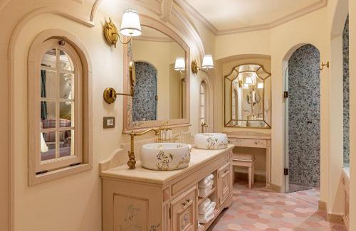 Bucov House | Indulge at Casa Timiș - Wellness & Spa Resort with Ocean View