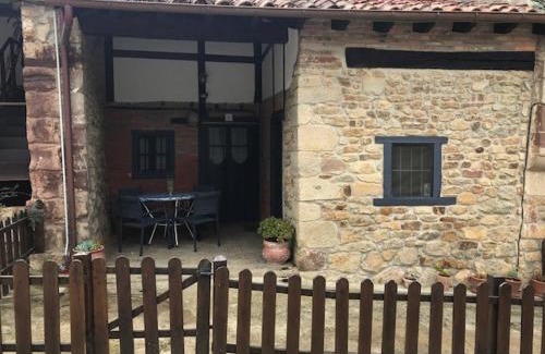 Ruisenada House | Casa Tina: Pet-Friendly Oceanfront Retreat with Amazing Views