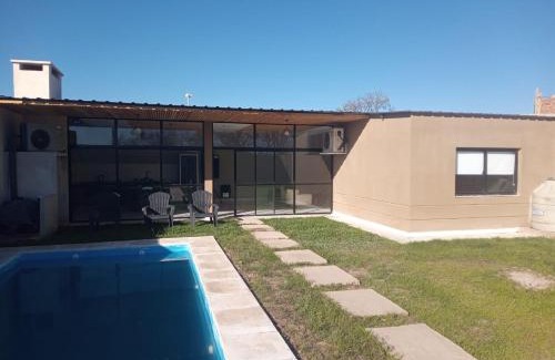 Salta House | Cozy CASA TIPO CHALET SALTA: Pet-Friendly Retreat