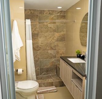 Levittown House | Casa Toñita