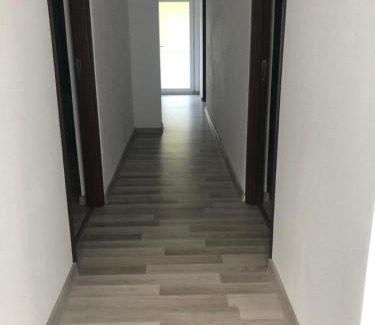Cimpeni House | Budget-Friendly CASA TODEA: Top-Rated with Family Amenities