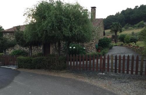 Vila de Cruces House | Casa Torres: Guest Favorite with Spa & Pet-Friendly Perks