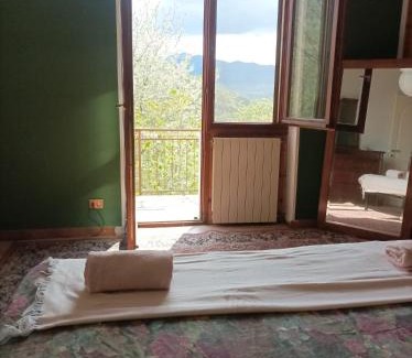 Ponna House | Discover Casa tra i Laghi: Family-Friendly Retreat Awaits!